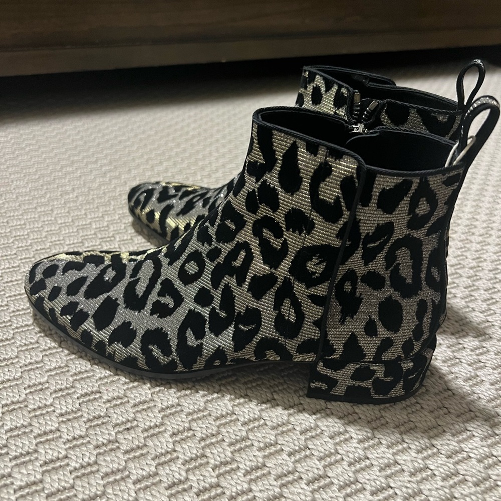 Dolce & Gabbana Black and Gray Ankle Boots